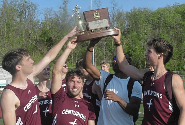 Greensburg Central Catholic boys capture WPIAL Class 2A title; Quaker Valley girls repeat